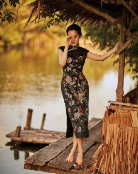 国产成人熟女,魅力绽放,诠释成熟之美